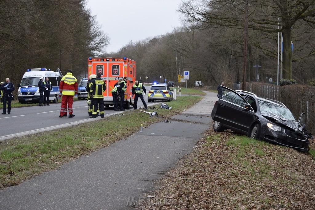 Schwerer VU Krad Pkw Koeln Porz Eil Grengeler Mauspfad P068.JPG - Miklos Laubert